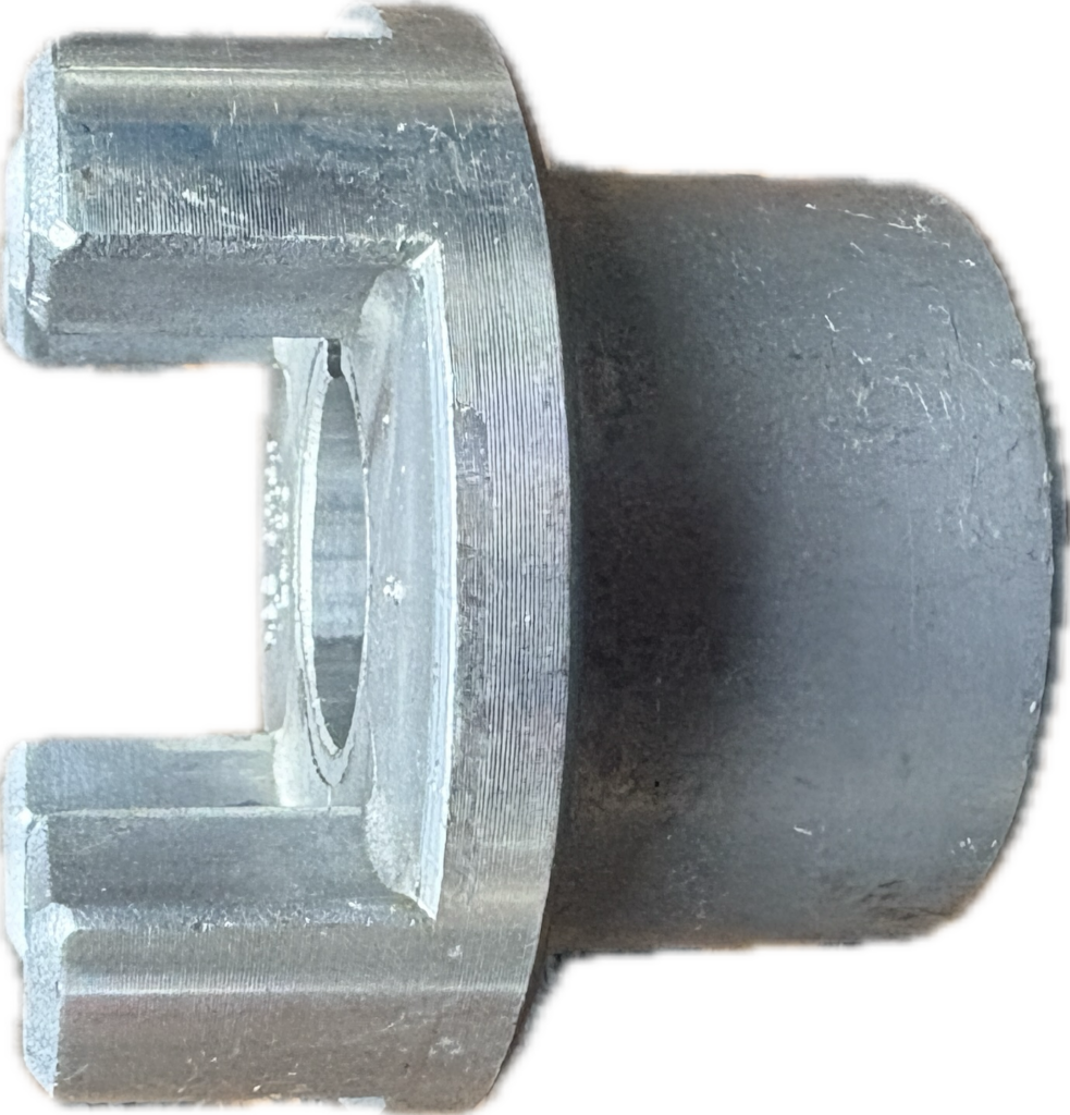 Coupling half